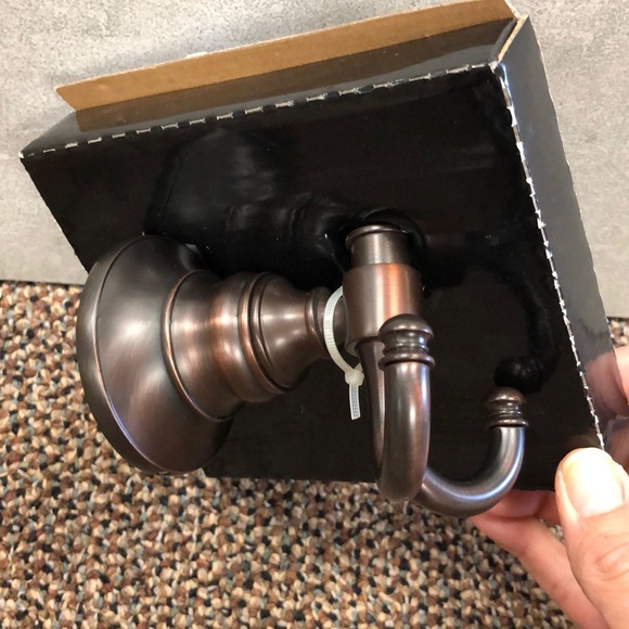 🌺Dark Brushed Antique Copper Robe Hook. BNWB - Picture 2 of 6